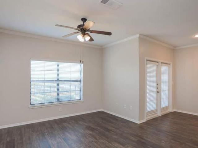 1 bedroom, Balch Springs TX 75180 105223687