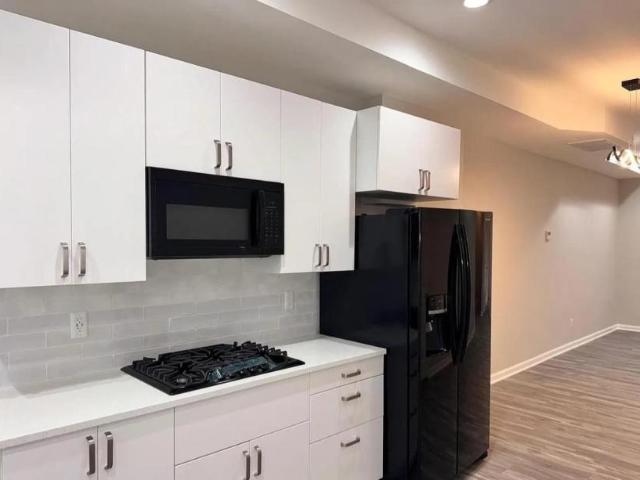 1 bedroom, Baltimore MD 21205 104616336