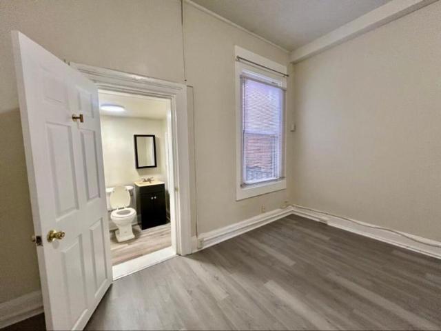 1 bedroom, Baltimore MD 21201 106132211