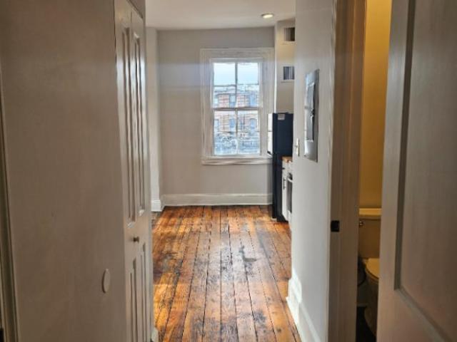 1 bedroom, Baltimore MD 21218 103815011
