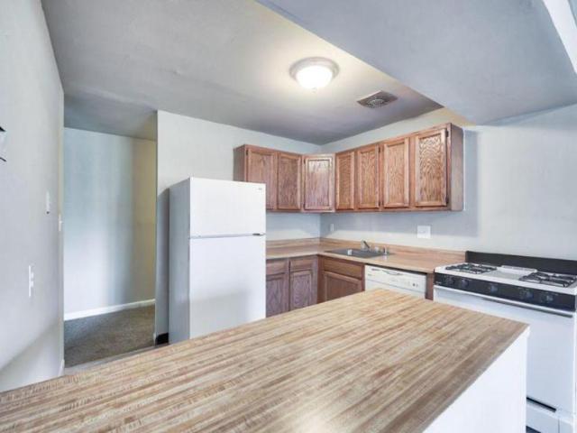 1 bedroom, Baltimore MD 21229 106108807