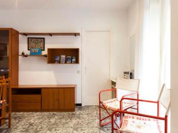 1 Bedroom Barceloneta Apartment for Rent, Right by the Beach