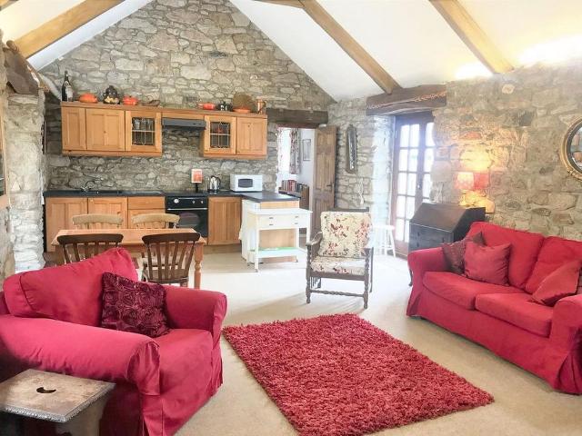 1 bedroom barn conversion to rent
