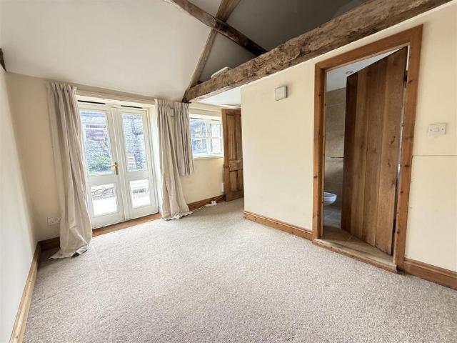 1 bedroom barn conversion to rent