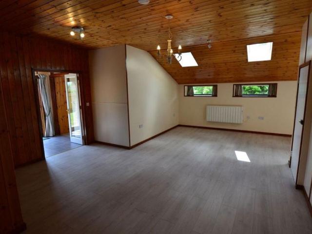 1 bedroom barn conversion to rent