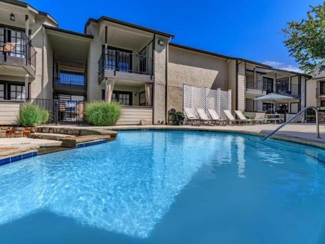 1 bedroom, Bedford TX 76021 105892004