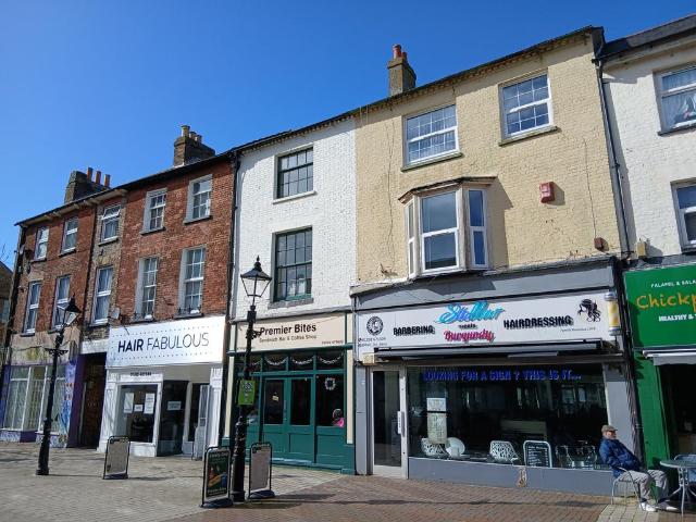 1 bedroom bedsit to rent