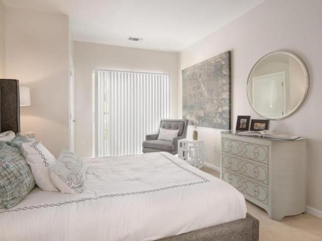 1 bedroom, Belmont MA 02478 99062750