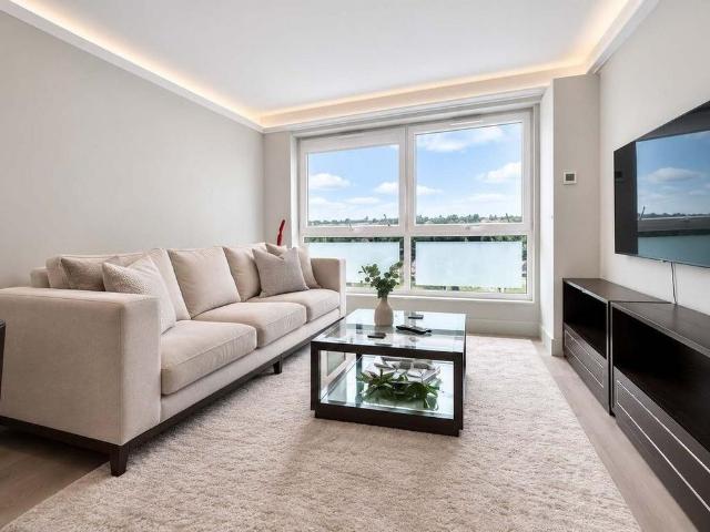 1 bedroom block of apartments to rent