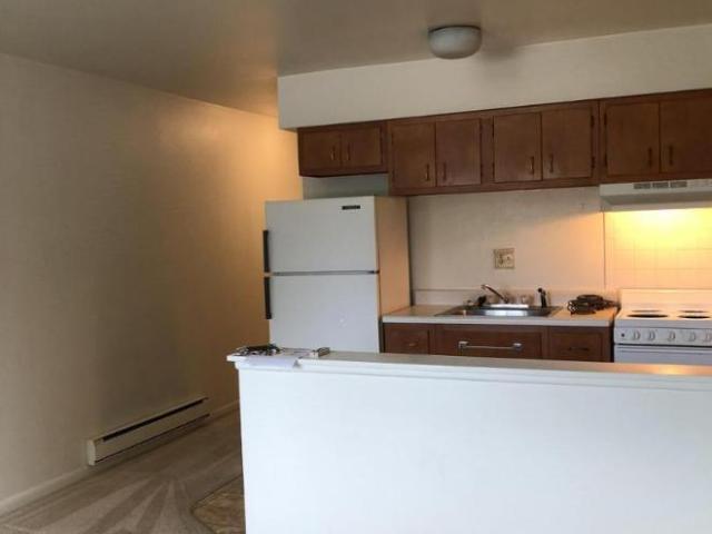 1 bedroom, Bloomington IN 47401 106027811