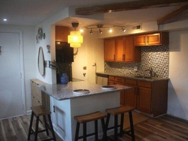 1 bedroom, Brockton MA 02301 105399773