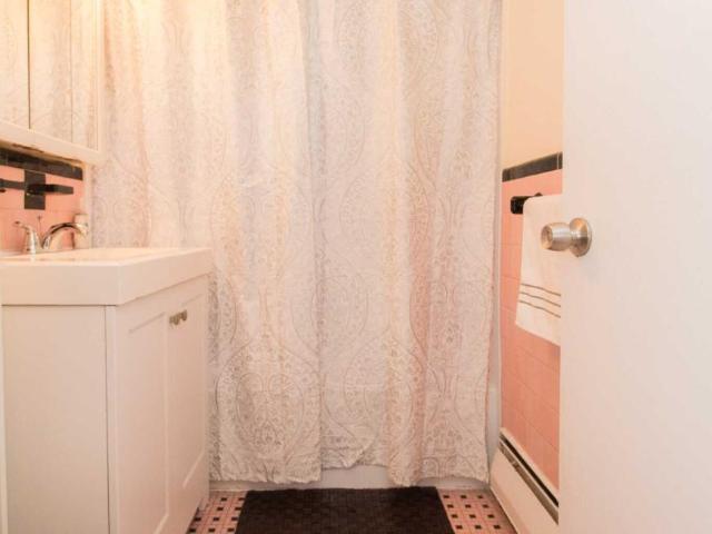 1 bedroom, Brookline MA 02445 LS98395568