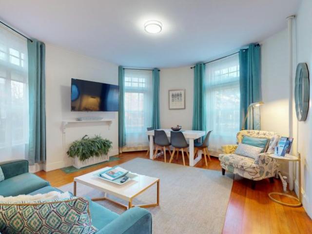 1 bedroom, Brookline MA 02445 98273198