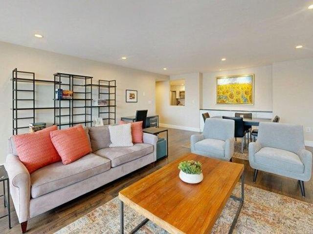 1 bedroom, Brookline MA 02446 105352813