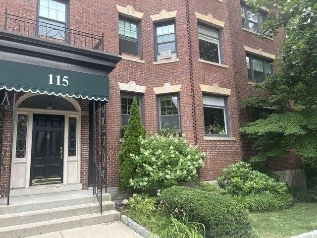 1 bedroom, Brookline MA 02446 105590208