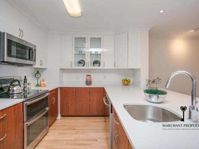 1 bedroom, Brookline MA 02446 94859237