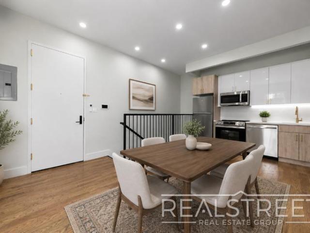 1 bedroom, Brooklyn NY 11205 LS104830809