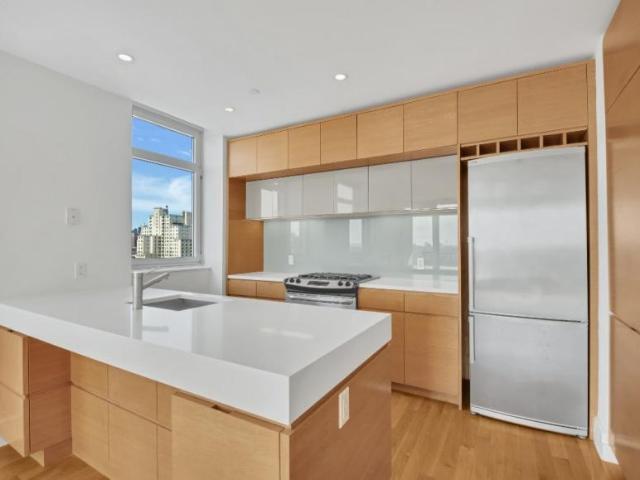 1 bedroom, Brooklyn NY 11217 105996279