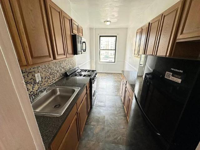 1 bedroom, Bronx NY 10453 LS102312698