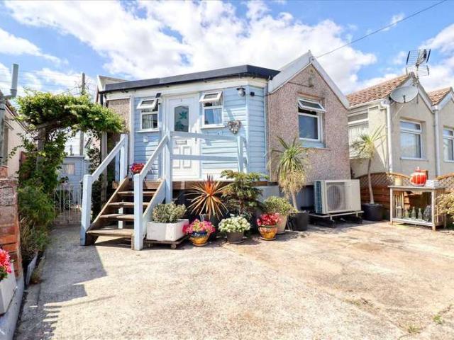 1 Bedroom Bungalow