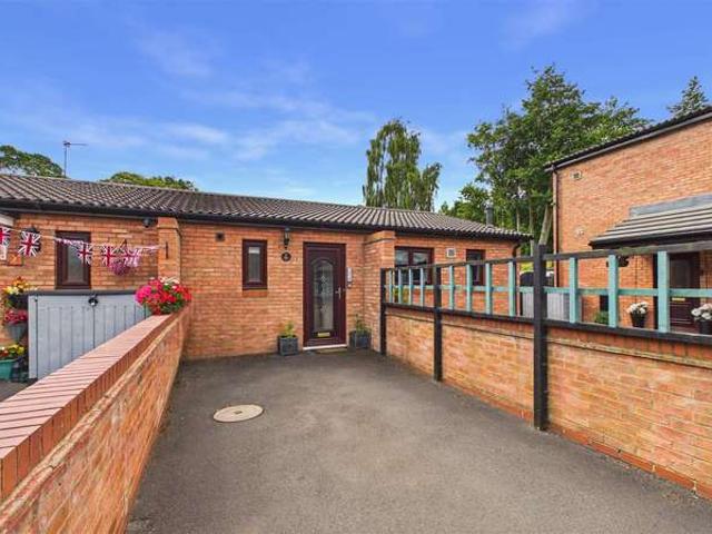 1 Bedroom Bungalow