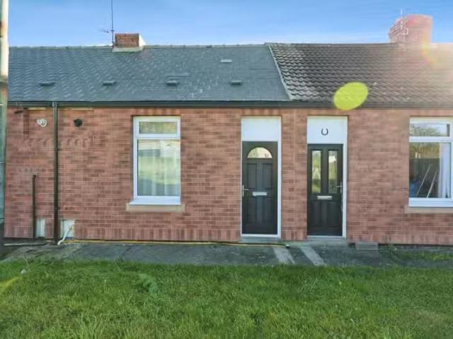 1 bedroom bungalow for rent in Cumberland Street, Coundon Gran.