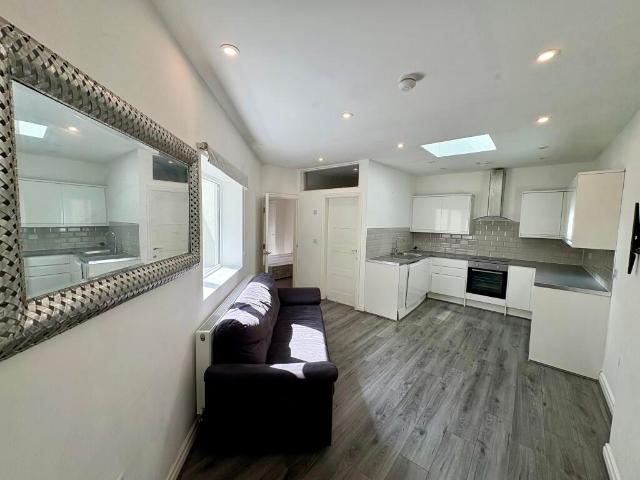 1 bedroom bungalow for rent in The Coach House, Grange Lane, Liverpool, L25