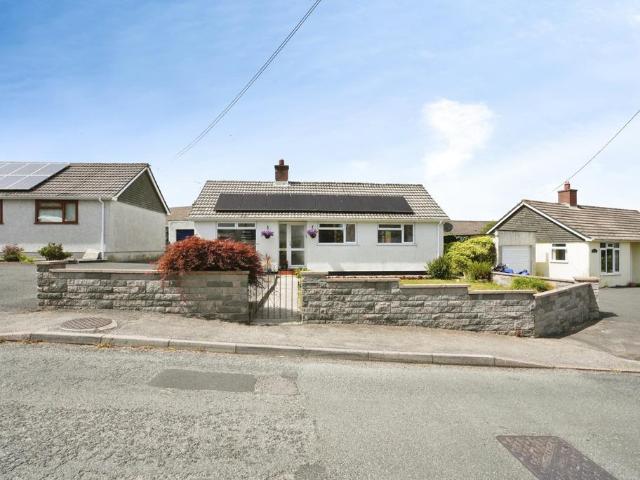 1 bedroom bungalow for sale