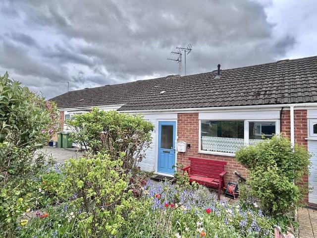 1 bedroom bungalow for sale
