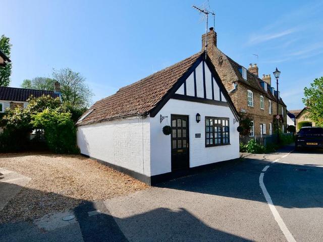 1 bedroom bungalow for sale