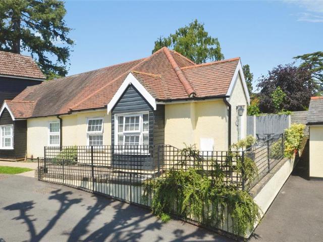 1 bedroom bungalow for sale