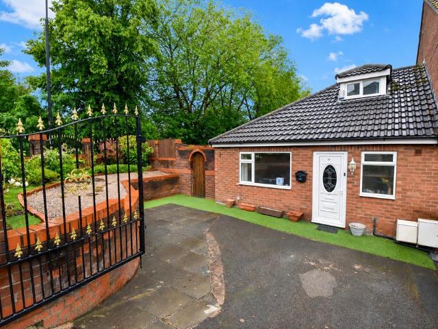 1 bedroom bungalow for sale