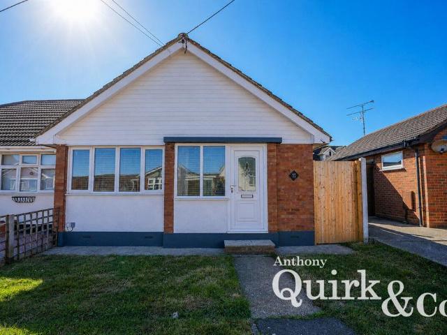 1 bedroom bungalow for sale