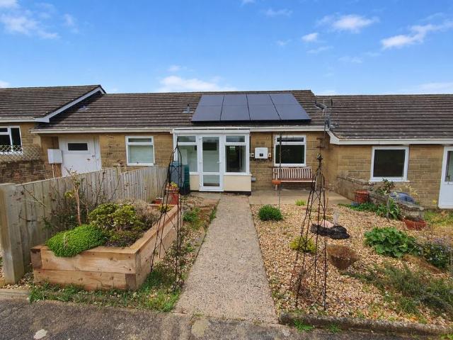 1 bedroom bungalow for sale