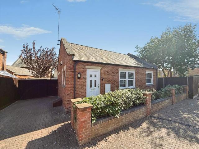 1 bedroom bungalow for sale