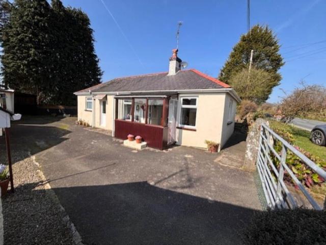 1 bedroom bungalow for sale