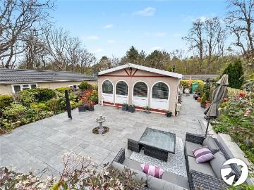 1 bedroom bungalow for sale