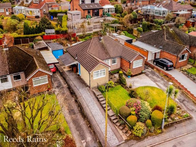 2 bedroom bungalow for sale