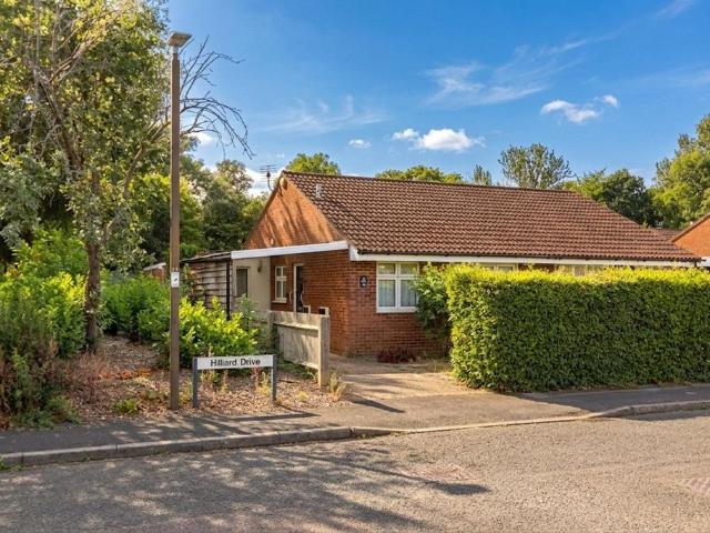 1 bedroom bungalow for sale