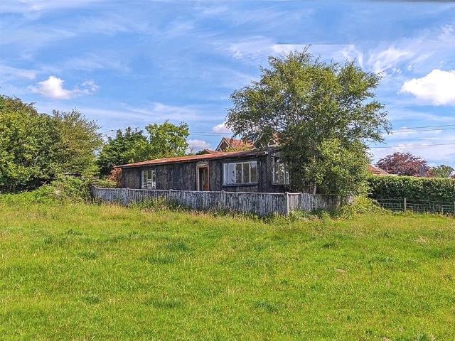 1 bedroom bungalow for sale
