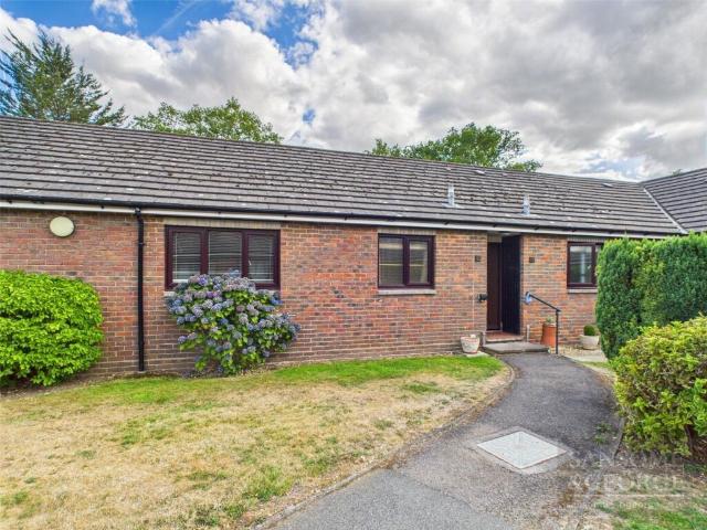1 bedroom bungalow for sale