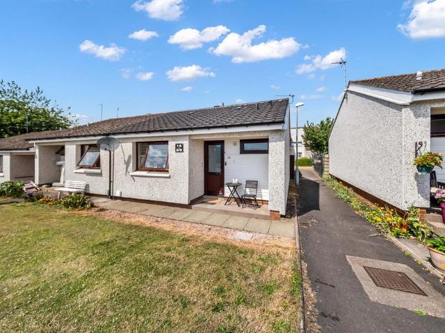 1 bedroom bungalow for sale