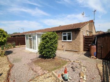 1 bedroom bungalow for sale