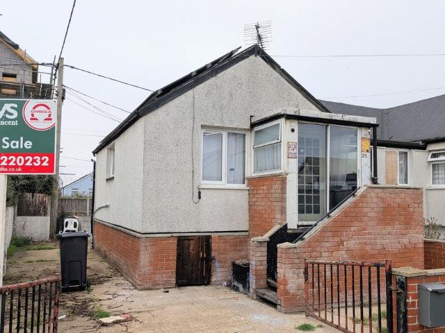 1 bedroom bungalow for sale