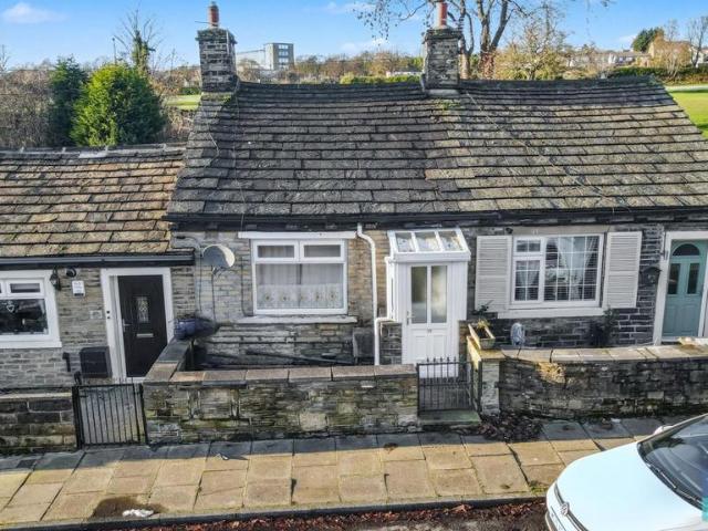 1 bedroom bungalow for sale