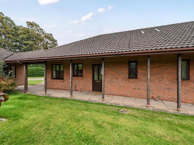 1 bedroom bungalow for sale