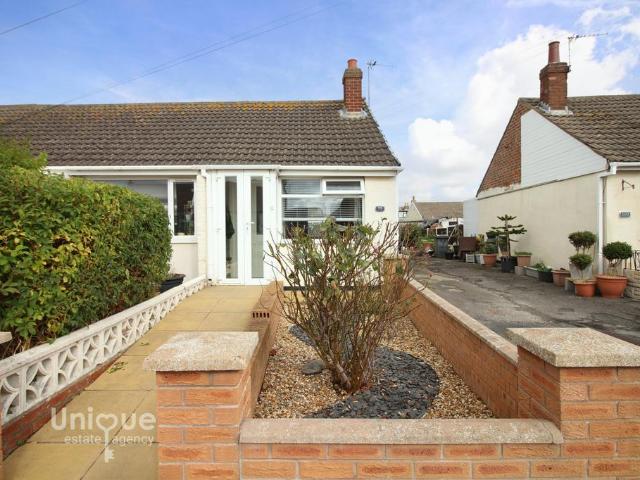 1 bedroom bungalow for sale