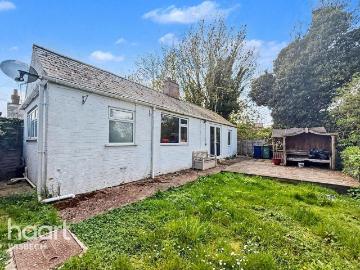 Fenland, East of England - Garden, Equipped kitchen