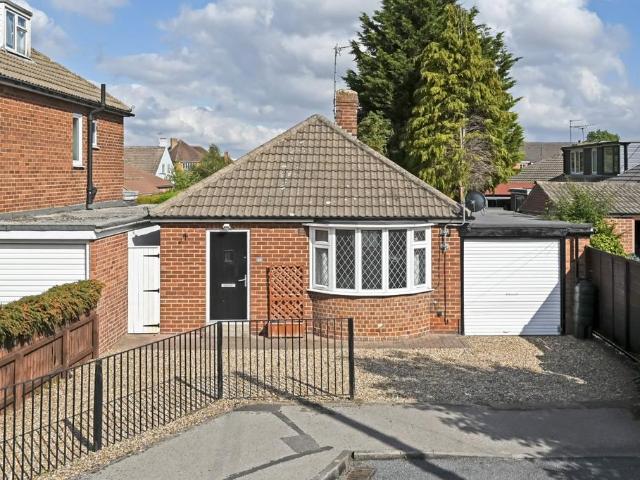 1 bedroom bungalow for sale