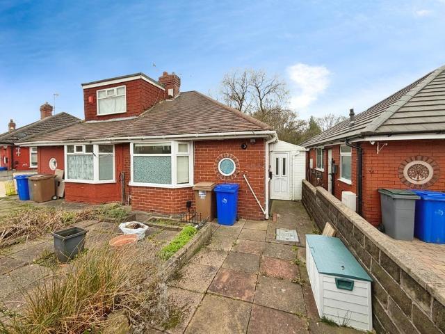 1 bedroom bungalow for sale